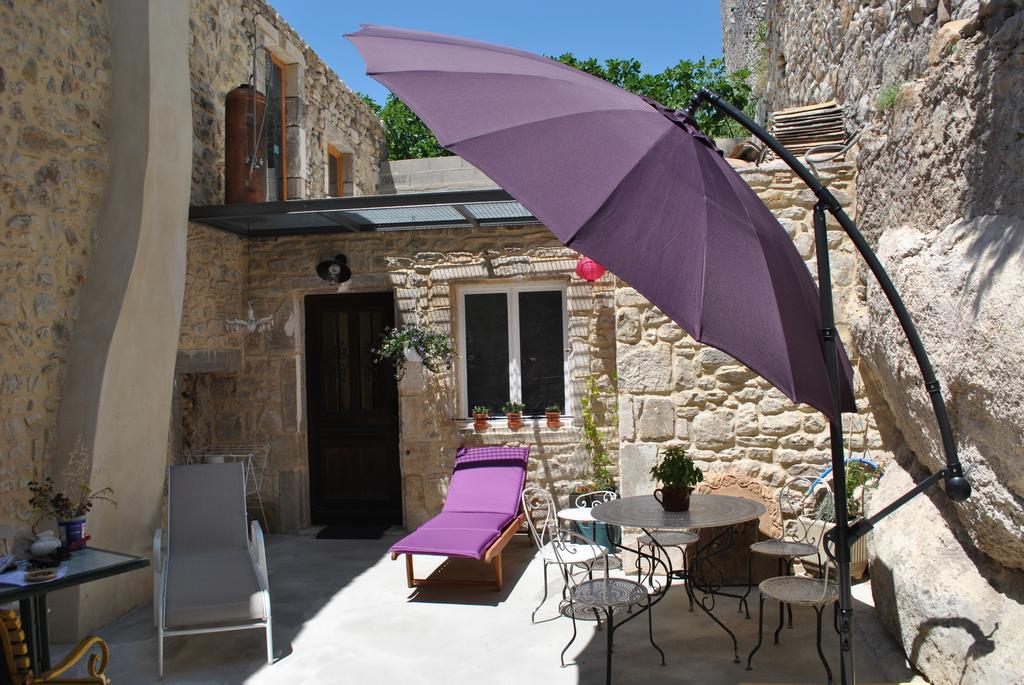 La Sarrasine Vila Aigueze Exterior foto